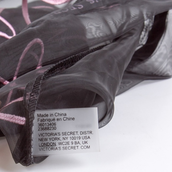 Victoria's Secret Pink Heart Lingerie Bag - Picture 5 of 7